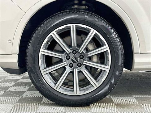 Certified 2023 Audi Q7 2.0T Premium Plus w/ Premium Plus Package AWD/4WD image 31