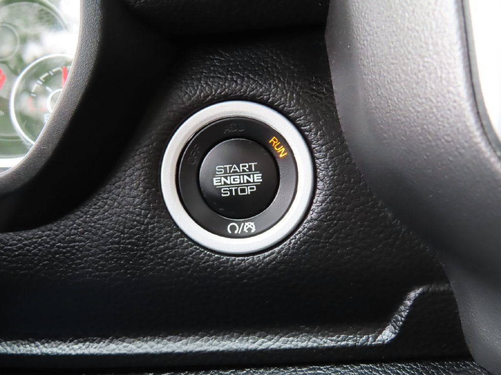 Used 2021 RAM 1500 Laramie AWD/4WD image 15