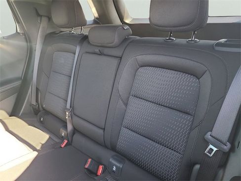 New 2026 Chevrolet Equinox LT image 9