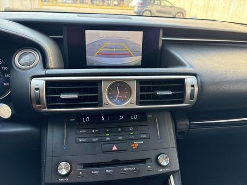 Used 2016 Lexus IS 300 AWD w/ Premium Package image 15