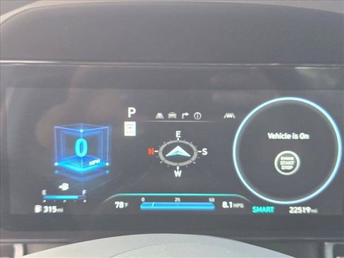 Used 2024 Hyundai Elantra SEL FWD image 10