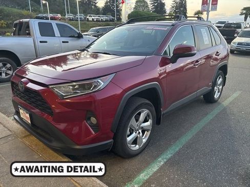 Used 2021 Toyota RAV4 XLE Premium AWD/4WD image 1