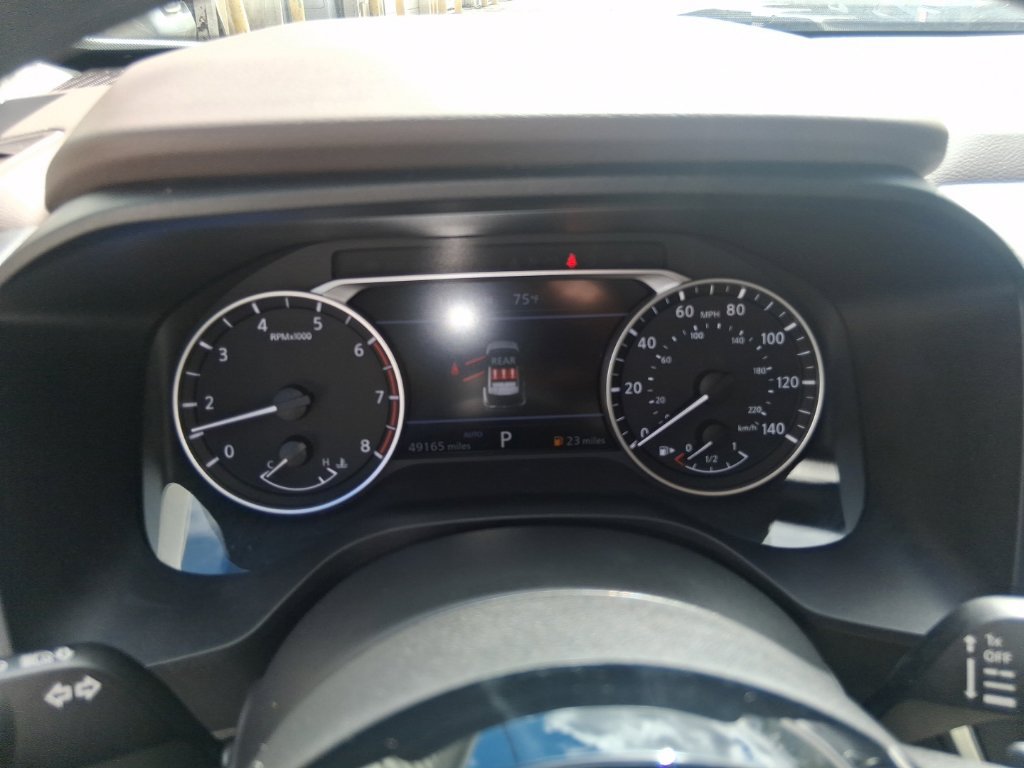 Used 2023 Nissan Rogue SV AWD/4WD image 12
