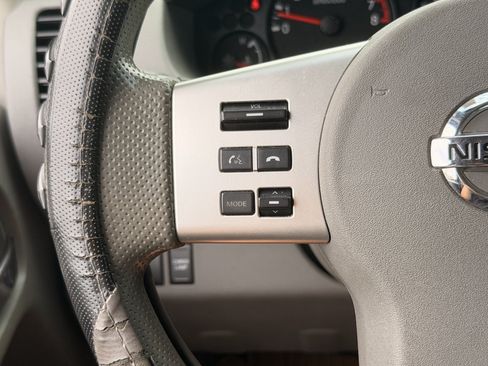 Used 2020 Nissan Frontier SV w/ Midnight Edition Floor Mats RWD image 19