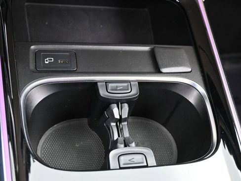 Used 2021 Mercedes-Benz GLA 250 image 26