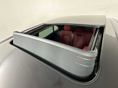 New 2025 Porsche Macan Turbo Electric image 22