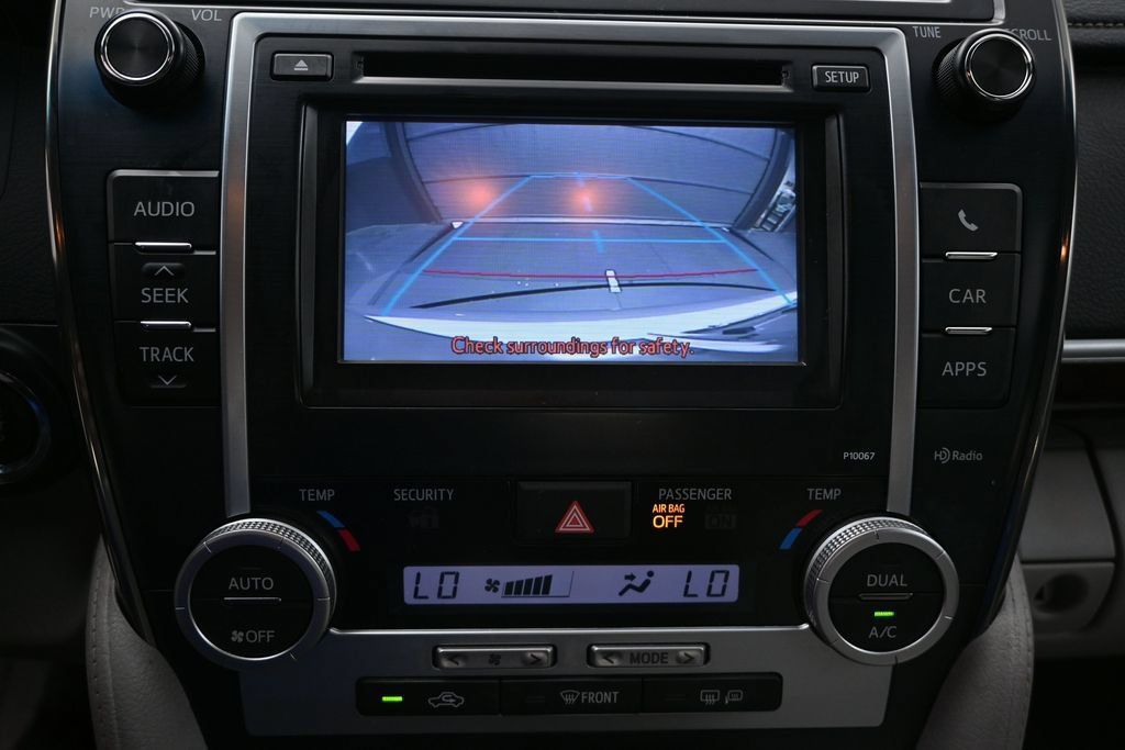 Used 2012 Toyota Camry XLE FWD image 16