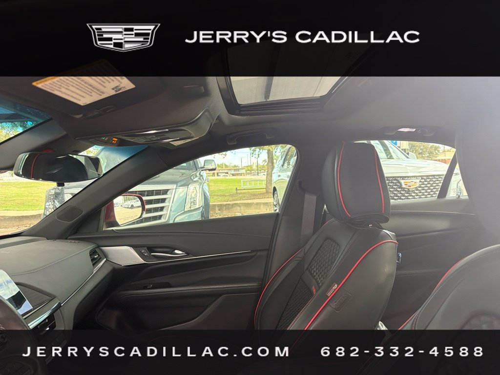 Used 2024 Cadillac CT4 Luxury w/ Sun And Sound Package RWD image 10