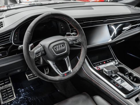 Used 2025 Audi RS Q8 performance image 12