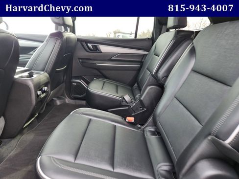 Used 2025 Buick Enclave Preferred image 27