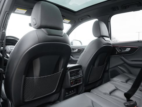 Used 2025 Audi Q7 3.0T Premium Plus w/ Premium Plus Package image 27