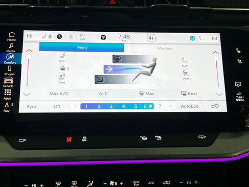 Used 2024 Jeep Wagoneer Launch Edition image 18