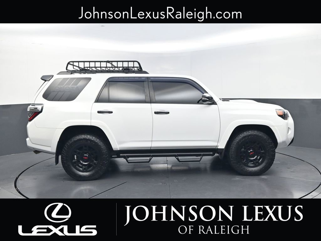 Used 2021 Toyota 4Runner Venture w/ Moonroof Package AWD/4WD image 6
