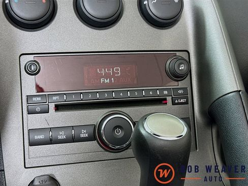 Used 2007 Pontiac Solstice Convertible w/ Premium Package image 13