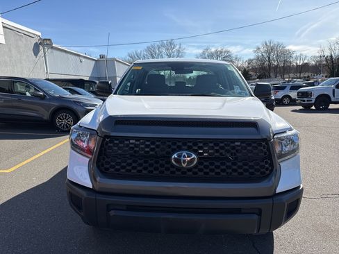Used 2018 Toyota Tundra SR image 2