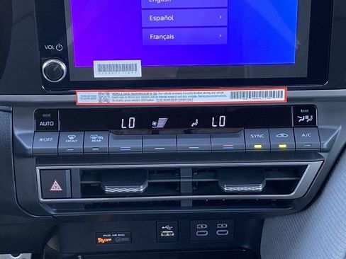 Certified 2026 Toyota Camry SE w/ Convenience Package image 32