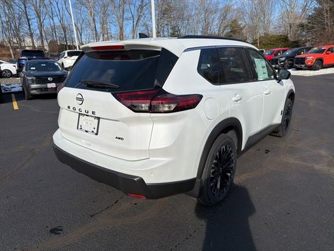 New 2026 Nissan Rogue SV image 5