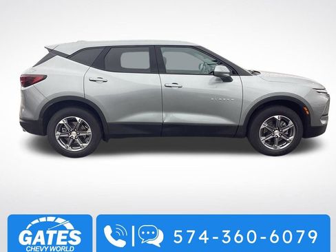 Used 2025 Chevrolet Blazer LT image 10
