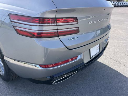 Used 2024 Genesis GV80 2.5T AWD/4WD image 10