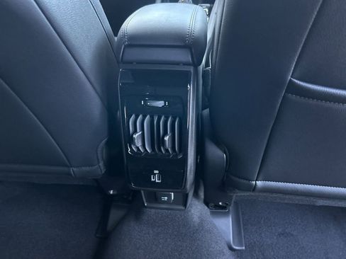 New 2025 Jeep Compass Latitude w/ Sun & Sound Group image 27