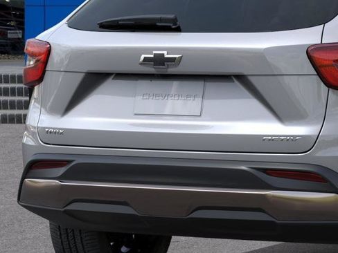 New 2026 Chevrolet Trax ACTIV FWD image 38