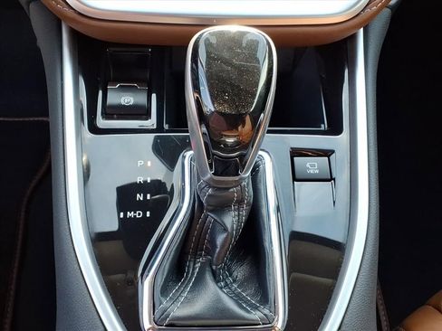 Certified 2023 Subaru Outback Touring XT image 8