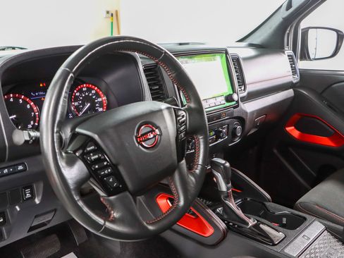 Used 2023 Nissan Frontier PRO-4X w/ Pro Convenience Package AWD/4WD image 24
