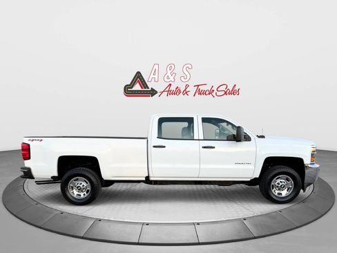 Used 2017 Chevrolet Silverado 2500 W/T image 6