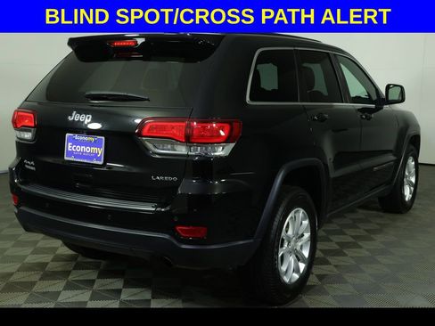 Used 2022 Jeep Grand Cherokee Laredo E w/ Security & Convenience Group image 11