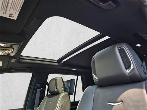 Used 2025 Cadillac Escalade Sport w/ Touring Package AWD/4WD image 26