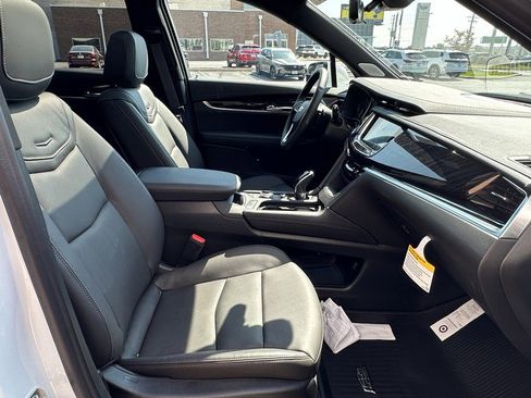 New 2025 Cadillac XT6 Premium Luxury w/ Technology Package image 16