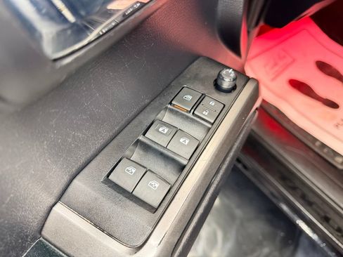 Used 2020 Toyota Tacoma Limited AWD/4WD image 20