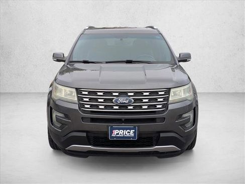Used 2016 Ford Explorer Limited image 2