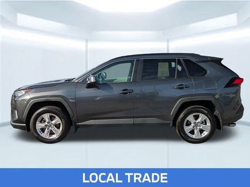 Used 2021 Toyota RAV4 XLE w/ XLE Grade Weather Package image 2