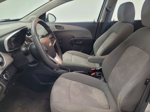 Used 2020 Chevrolet Sonic LT FWD image 17