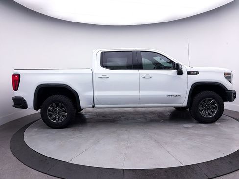Used 2025 GMC Sierra 1500 Pro w/ Pro Value Package image 42