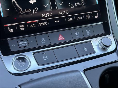 Used 2023 Audi Q7 2.0T Premium Plus w/ Premium Plus Package image 18