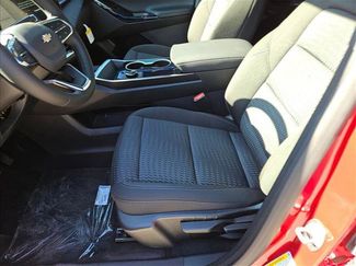 New 2026 Chevrolet Equinox LT w/ Safety and Technology Package video 4