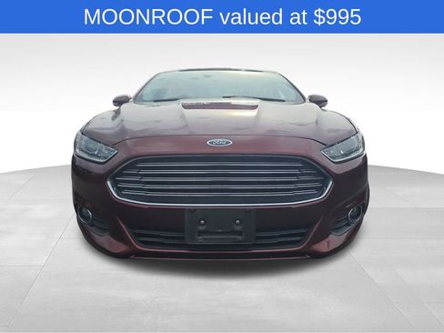 Used 2015 Ford Fusion SE w/ Equipment Group 201A image 3