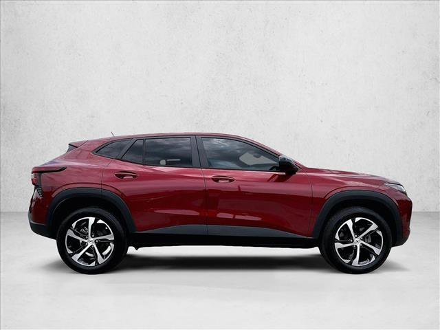 Certified 2024 Chevrolet Trax RS FWD image 5