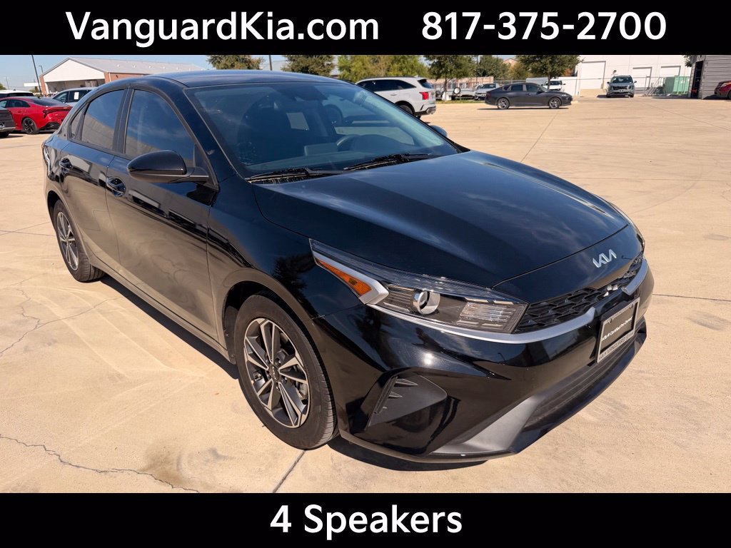 Certified 2024 Kia Forte LXS FWD image 5