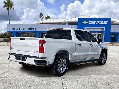 Used 2023 Chevrolet Silverado 1500 Custom image 4