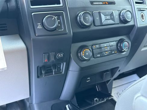 Used 2017 Ford F150 XL w/ XL Power Equipment Group AWD/4WD image 29