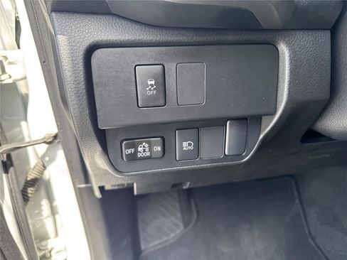 Used 2023 Toyota Tacoma SR5 RWD image 19