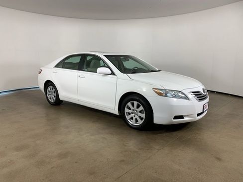 Used 2009 Toyota Camry Hybrid FWD image 5