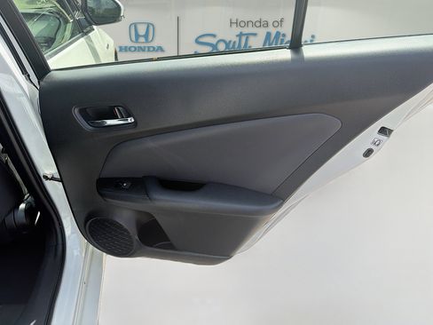Used 2016 Toyota Prius Two image 30