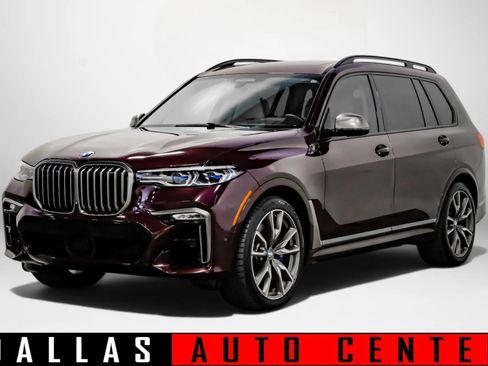 Used 2020 BMW X7 M50i w/ Dynamic Handling Package AWD/4WD image 3