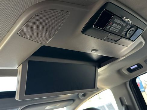 Used 2016 Honda Odyssey Touring image 16