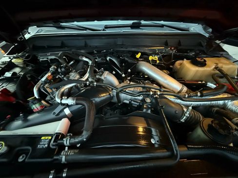 Used 2011 Ford F250 King Ranch w/ FX4 Off Road Pkg image 14