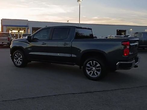 Used 2022 Chevrolet Silverado 1500 LT w/ Bed Protection Package image 6